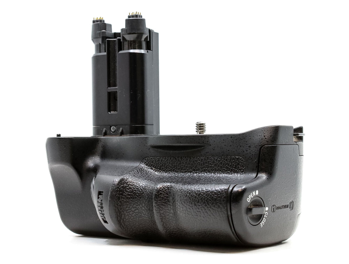 Sony VG-C77AM Vertical Grip - segunda mano - excelente estado - foto principal - SKU 3778259 - Camera Market