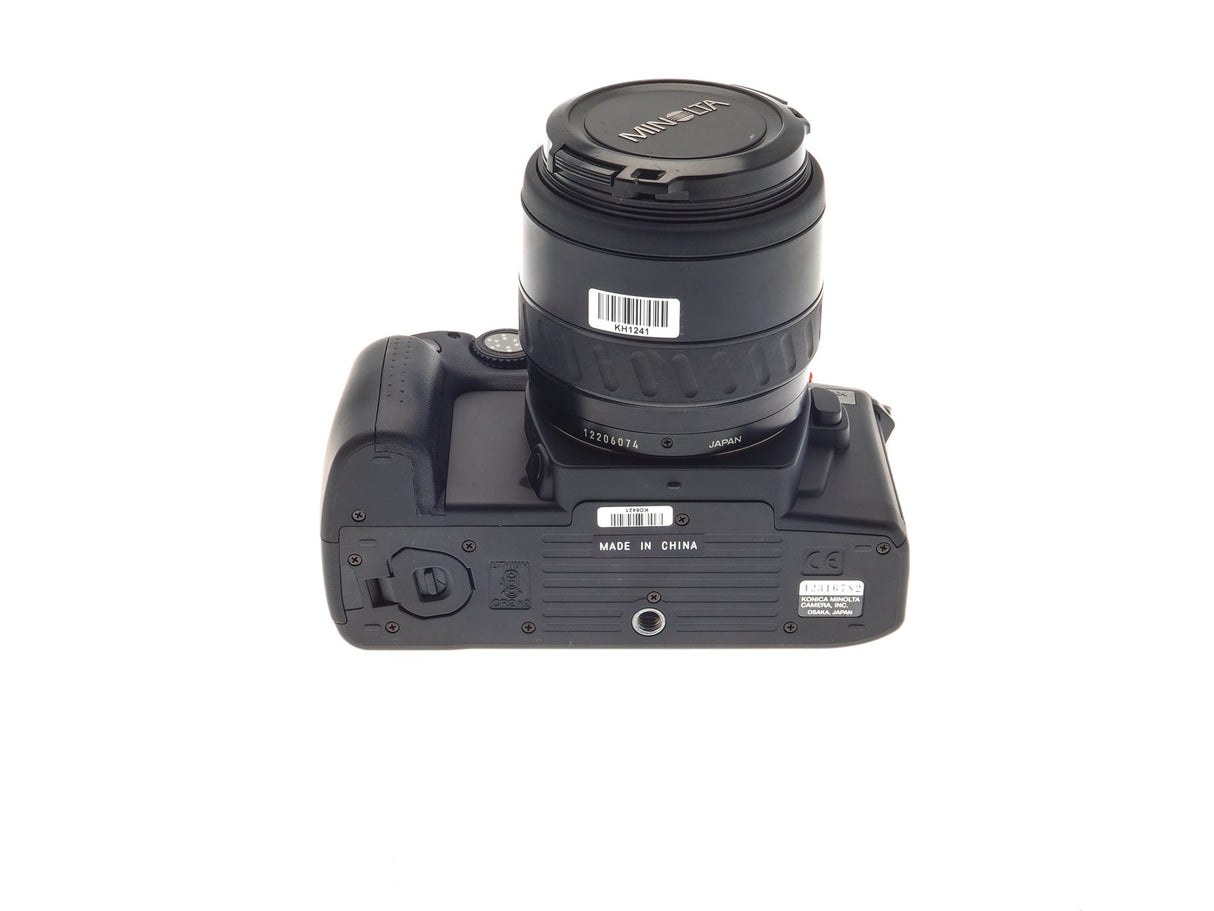 Minolta Dynax 60 Data + 35-105 mm f3,5-4,5 Zoom AF