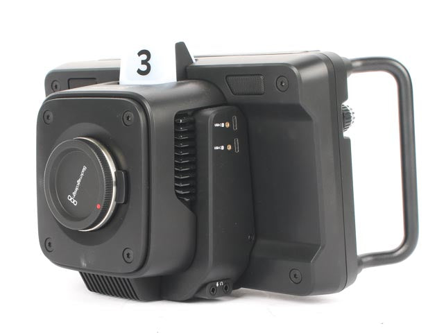 Blackmagic Design Studio Camera 4K Plus - Compatibile con Micro Quattro Terzi