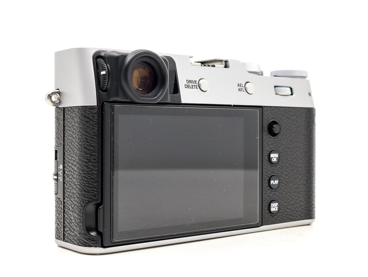Fujifilm X100V - segunda mano - excelente estado - detalle 3 de 4 - SKU 3318268 - Camera Market