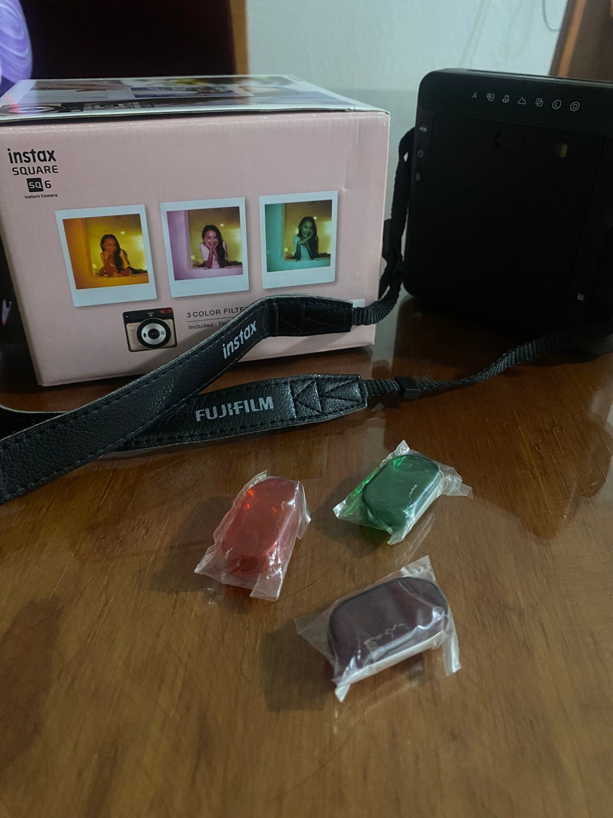 FujifilmInstax Square SQ66ba41245-e4ef-47d3-a89b-060b17917e1d