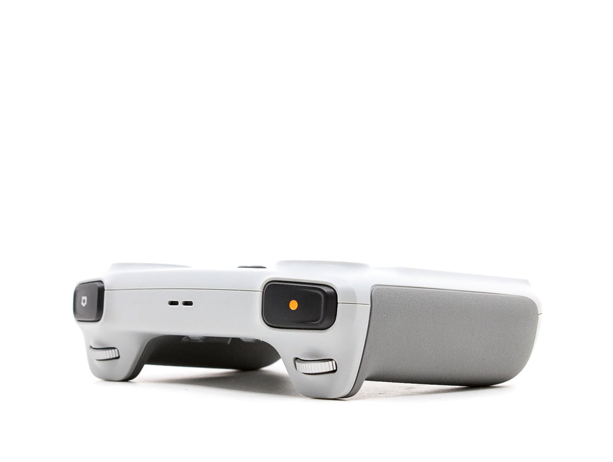 DJI RC - segunda mano - excelente estado - detalle 3 de 4 - SKU 3794839 - Camera Market