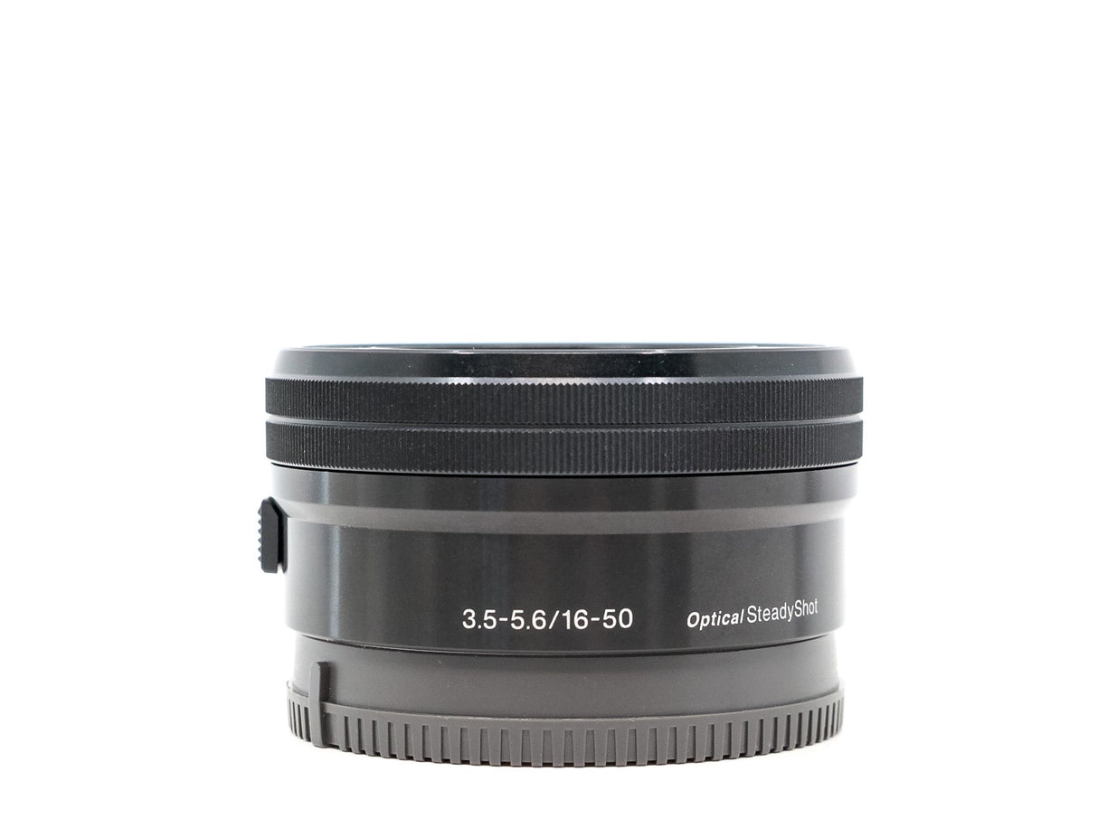 Sony E PZ 16-50mm f/3.5-5.6 OSS - segunda mano - excelente estado - detalle 2 de 3 - SKU 3781833 - Camera Market