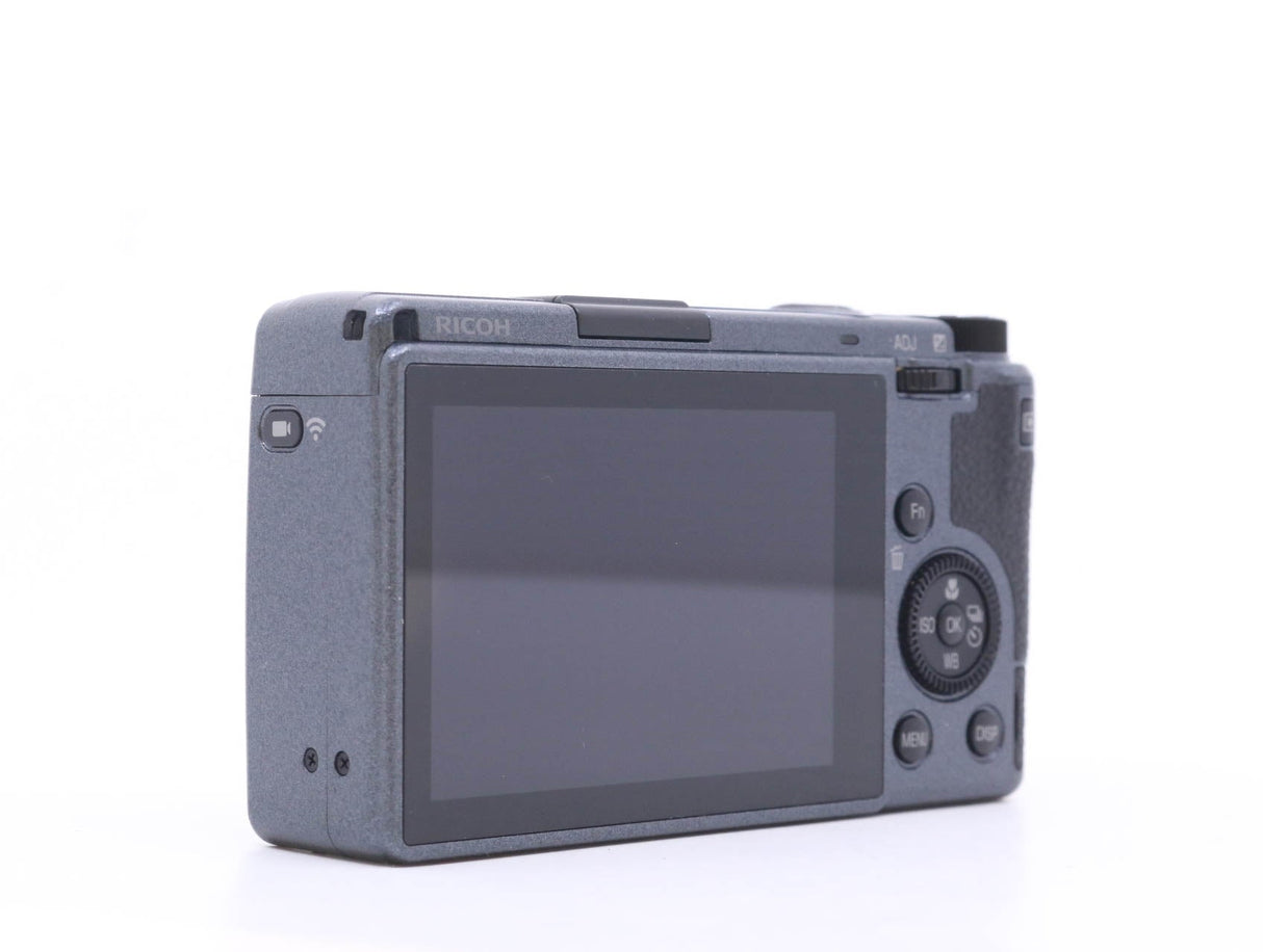 Ricoh GR III - segunda mano - excelente estado - detalle 4 de 4 - SKU 3790407 - Camera Market