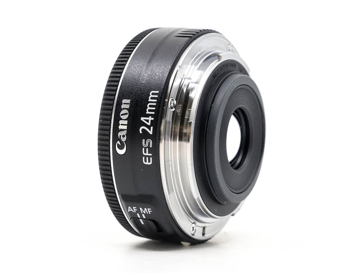 Canon EF 24 mm f/2.8