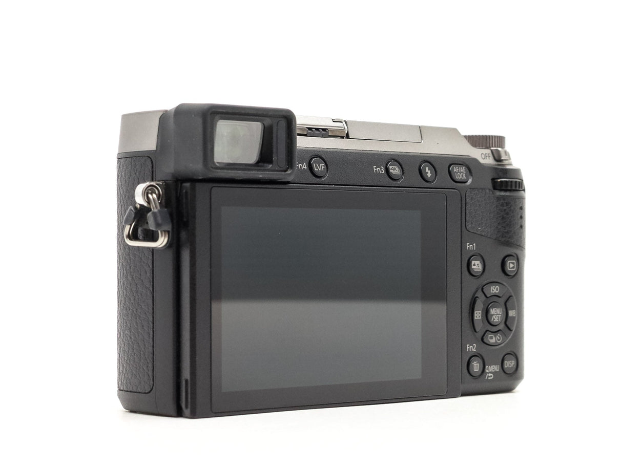 Panasonic Lumix DC-GX9 - segunda mano - excelente estado - detalle 4 de 4 - SKU 3784367 - Camera Market