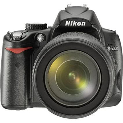 D5000 Reflex - Black + Nikkor AF-S DX ED GII 18-55mm f/3.5-5.6 f/3.5-5.6