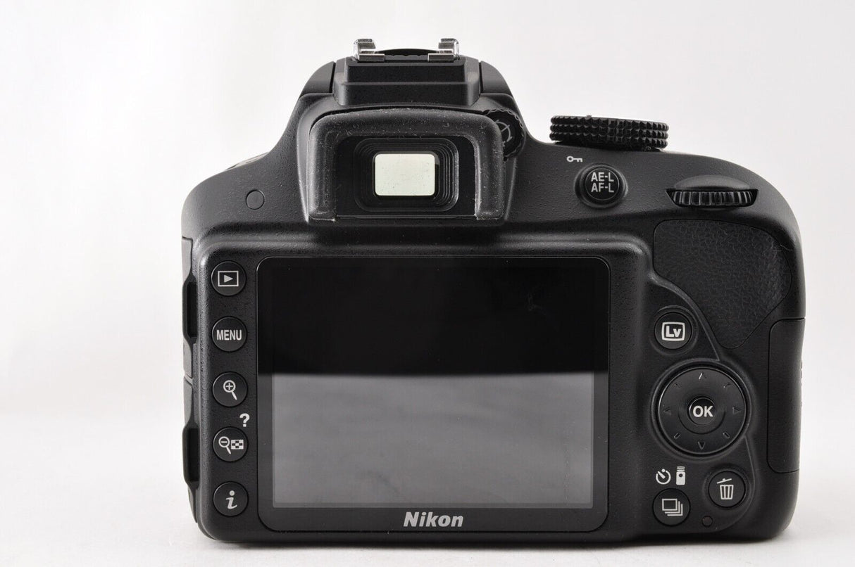 Nikon D3300 24.1 MP DSLR AF-S DX 18-55mm f/3.5-5.6G ED II