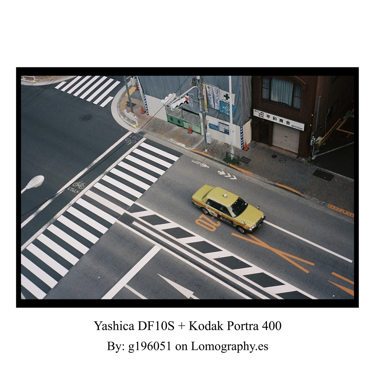 Yashica DF-10S - 35mm Compact Analog Camera