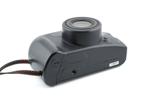 Nikon Zoom 700 VR 
