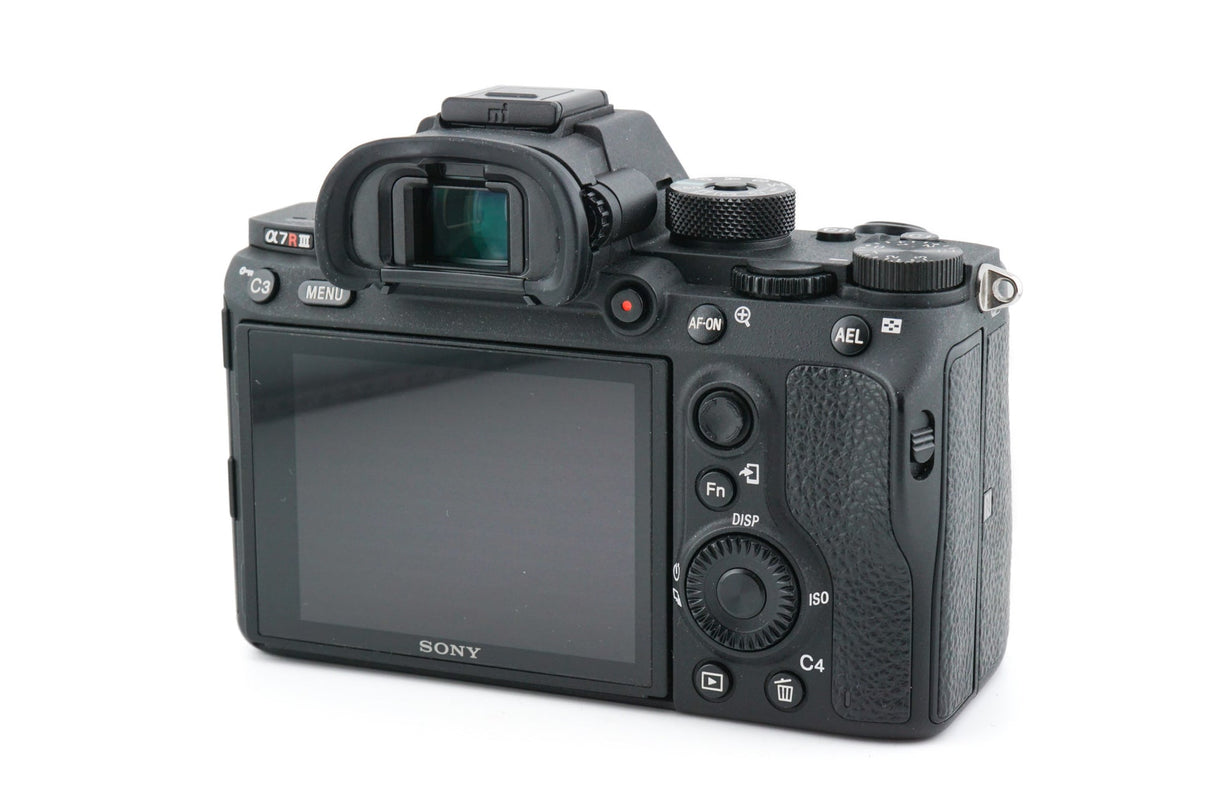 Sony A7R III 