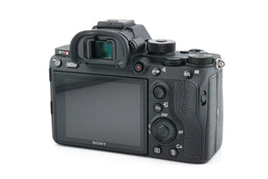 Sony A7R III 