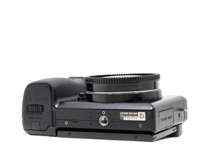 Sony Alpha A6000 - segunda mano - excelente estado - detalle 2 de 4 - SKU 3647870 - Camera Market