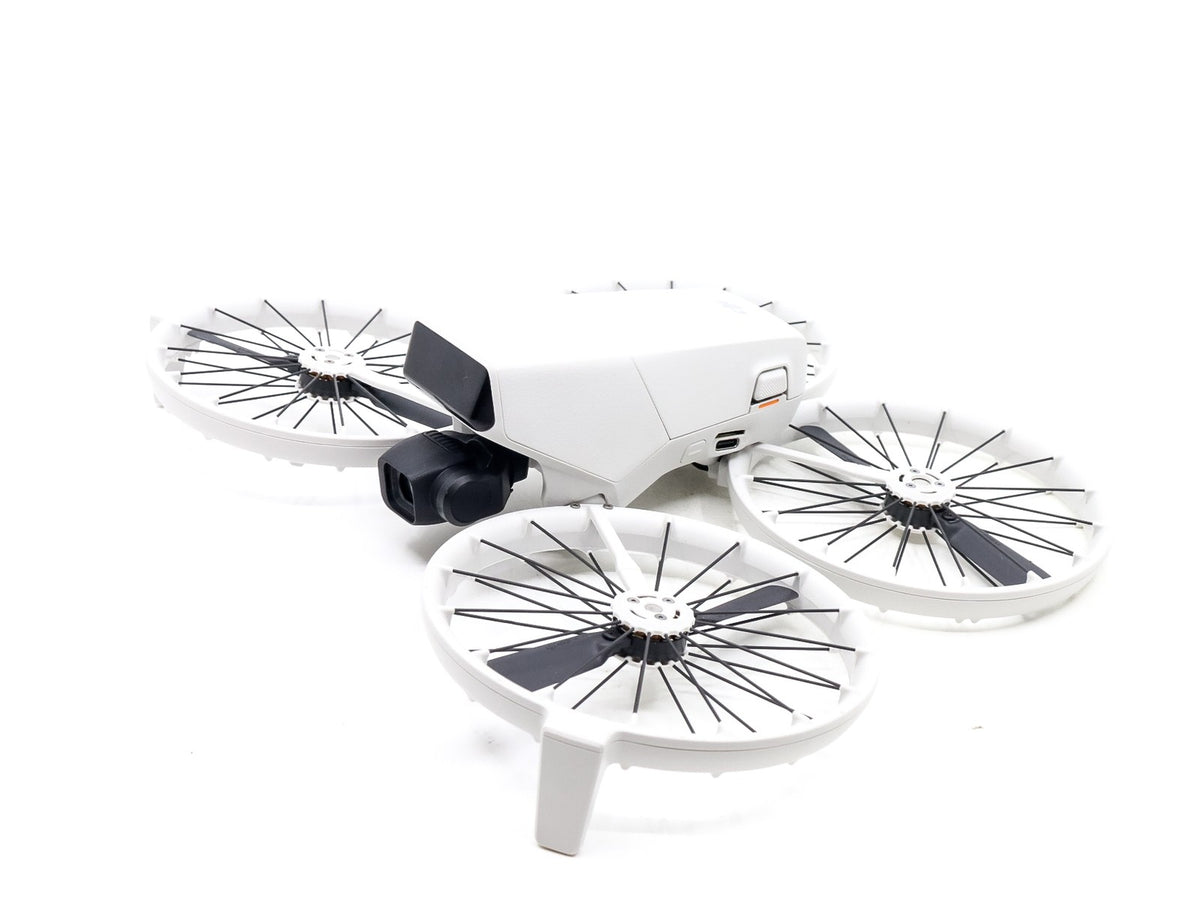 DJI Flip with DJI RC-N3 Controller · imagen principal