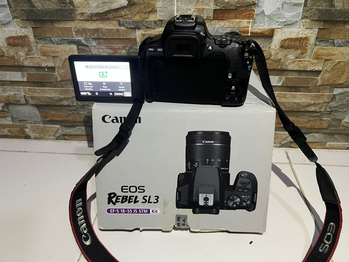 CanonEOS REBEL SL30d869a42-d5e1-4672-b951-b65ccaccc21e