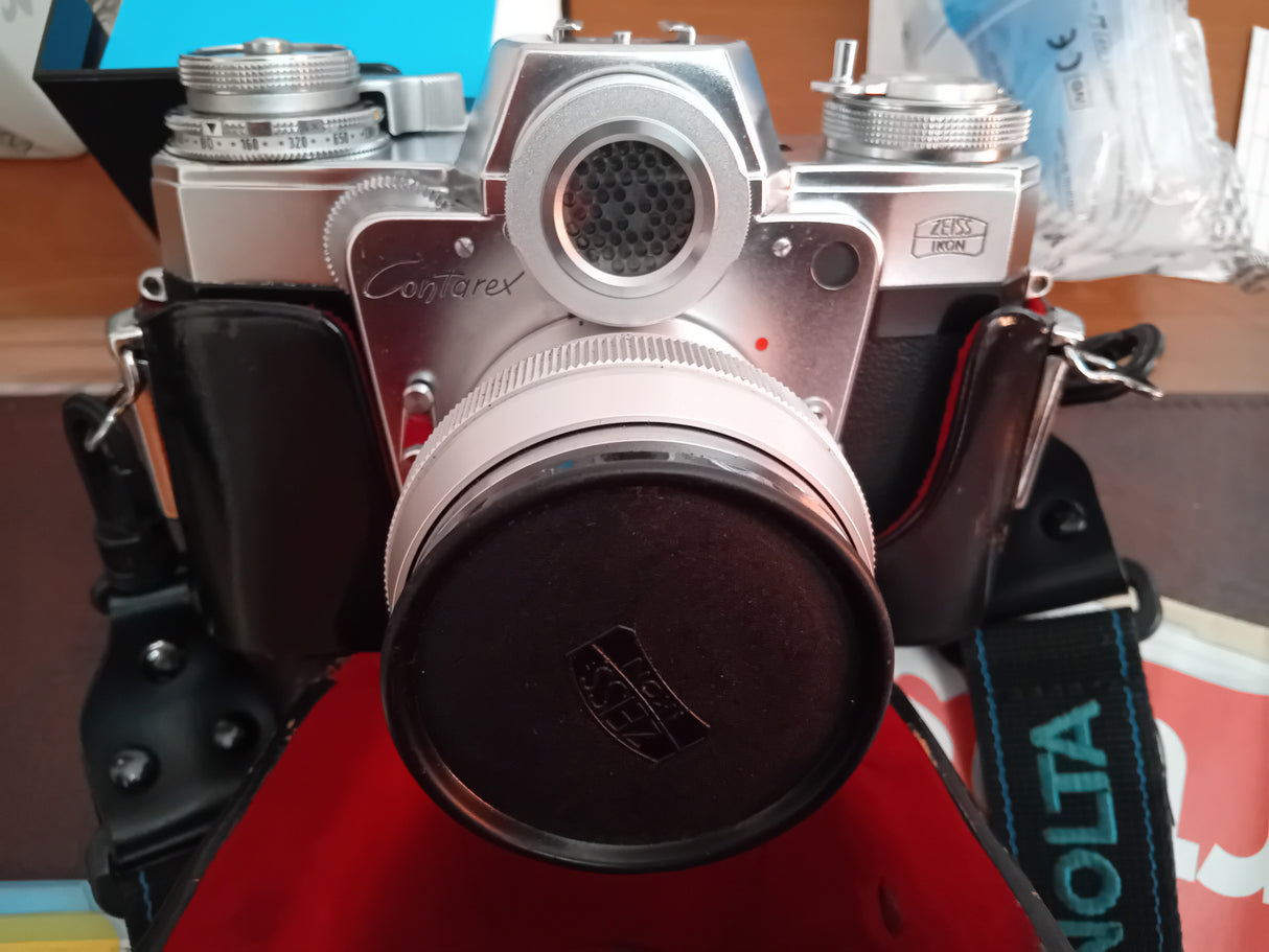 Zeiss IkonContarex Bullseye planar 55/1.436ede4dd-204a-4335-a2f8-bc2e6161010c