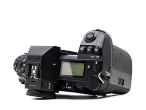 Panasonic Lumix DC-S1