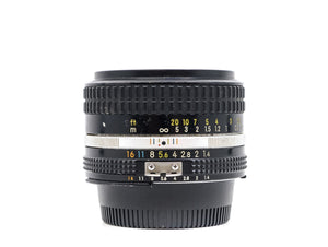 Nikon Ai-S Nikkor 50mm f/1.4