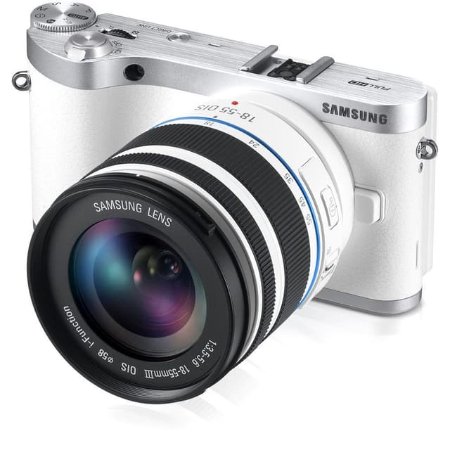 SLR NX1000 - White + Samsung Samsung Lens 18-55 mm f/3.5-5.6 OIS III + Samsung Lens 50-200 mm f/4-5.6 ED OIS II f/3.5-5.6 + f/4-5.6 · imagen principal