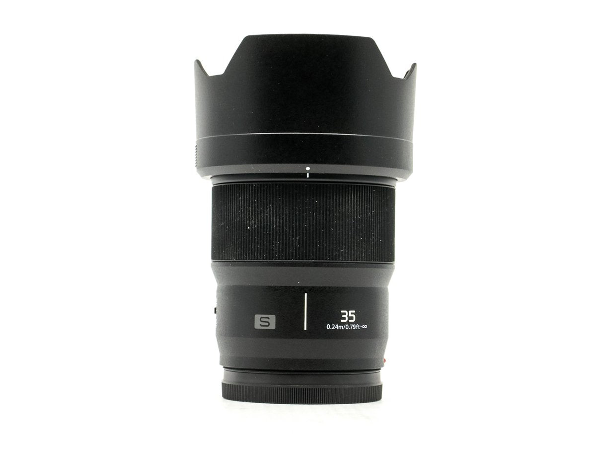 Panasonic Lumix S 35mm f/1.8 · imagen principal