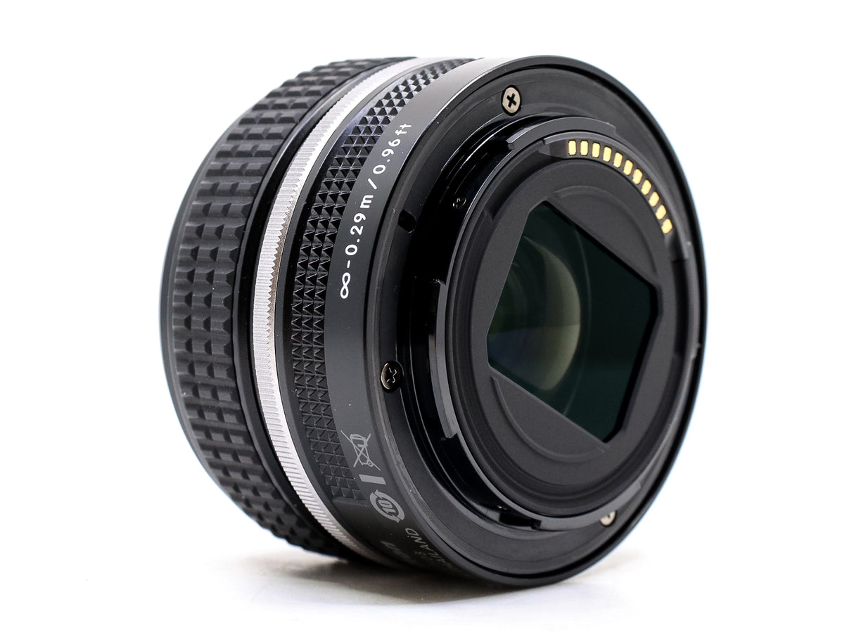 Nikon Nikkor Z 40mm f/2 SE 