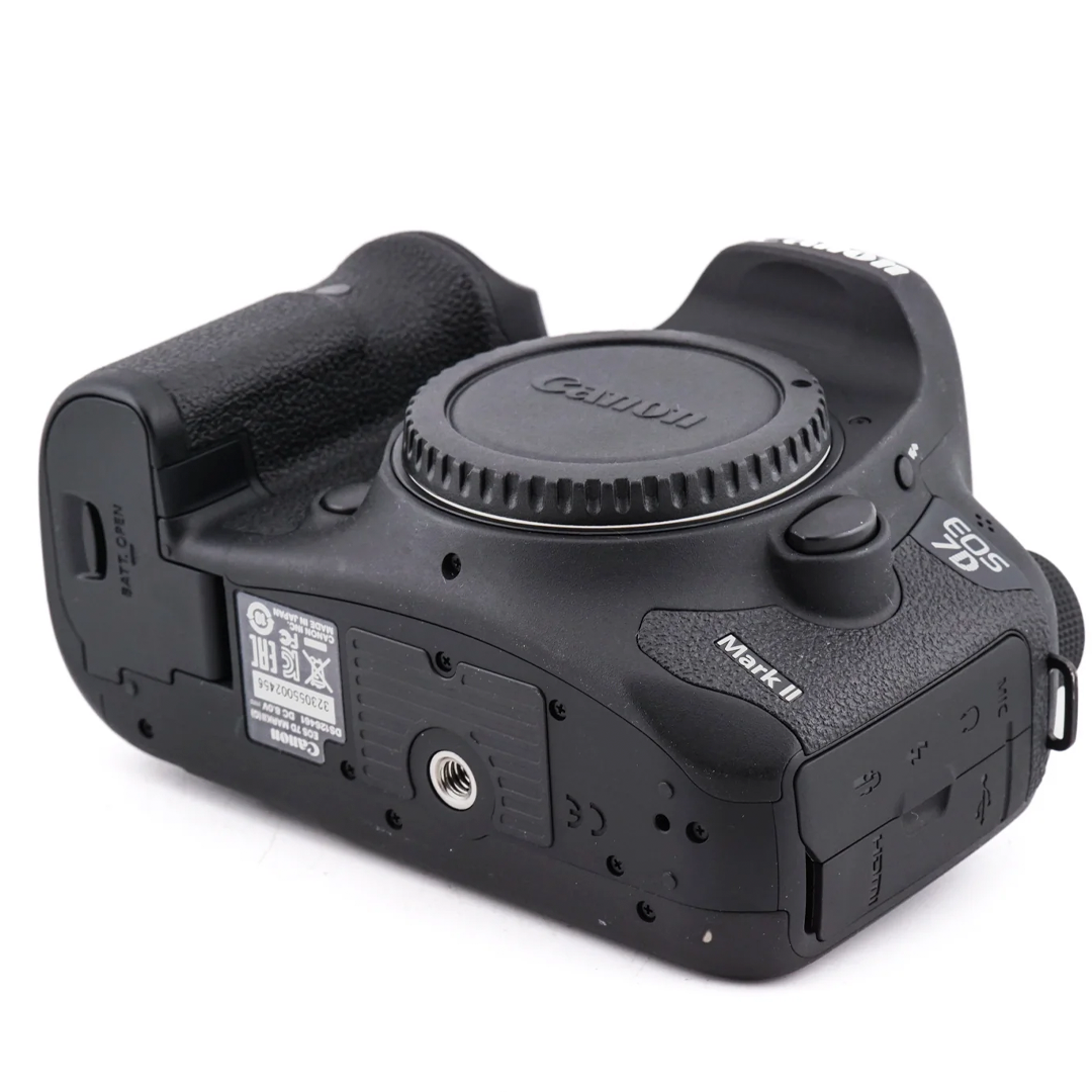 Canon EOS 7D Mark II (Body)