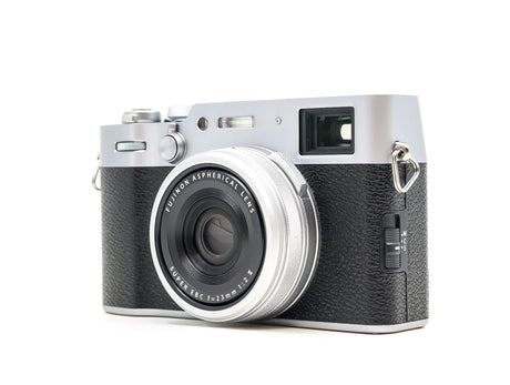 Fujifilm X100VI - segunda mano - excelente estado - foto principal - SKU 3618278 - Camera Market