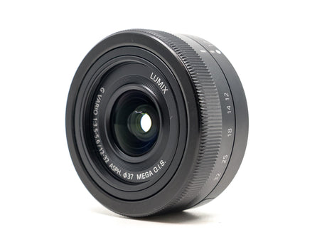 Panasonic Lumix G Vario 12-32mm f/3.5-5.6 ASPH Mega O.I.S. - Bueno - 2