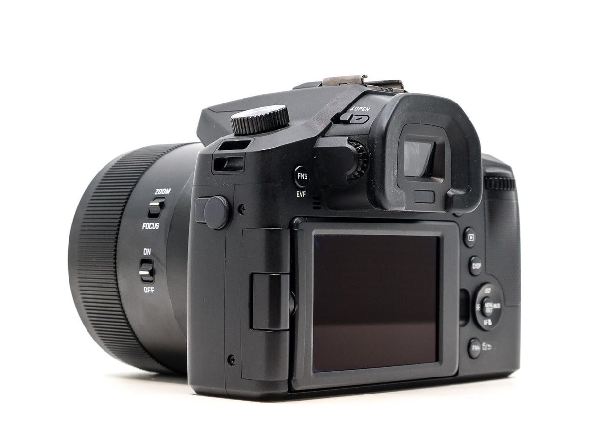 Leica V-Lux (Type 114)