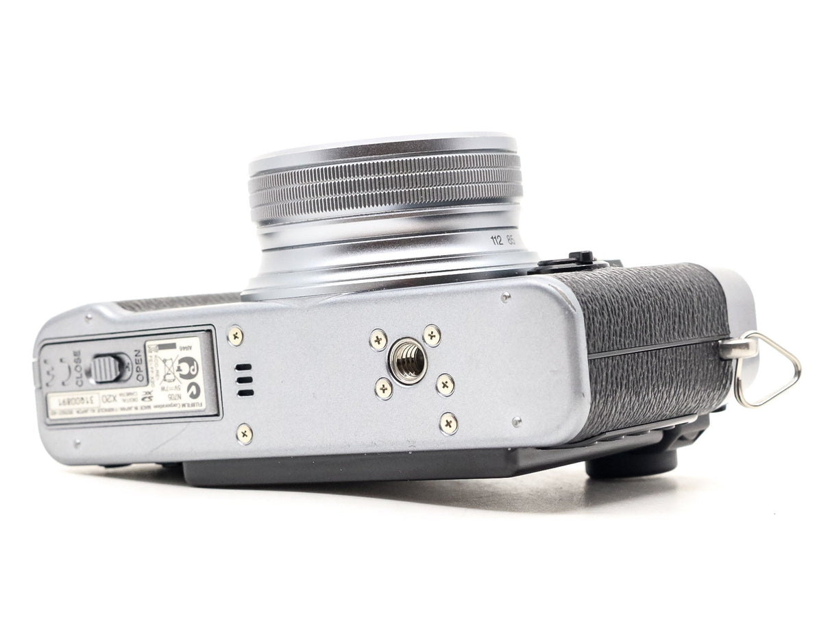 Fujifilm X20 - segunda mano - excelente estado - detalle 2 de 4 - SKU 3788195 - Camera Market