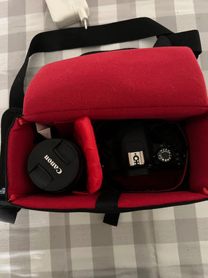 Canon Canon EOS 800Df16ecdf4-91a2-4611-8741-6a8be1c8cc51