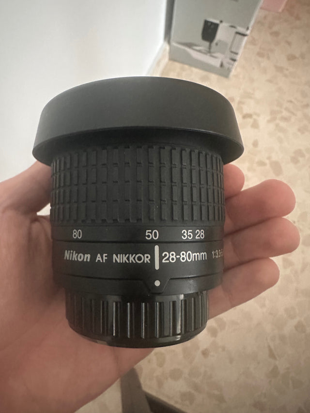 Nikon Lente Nikon AF NIKKOR 28-80mm F3.3-5.6f2c99be7-9730-48af-8e2a-e6ddfeb7278d
