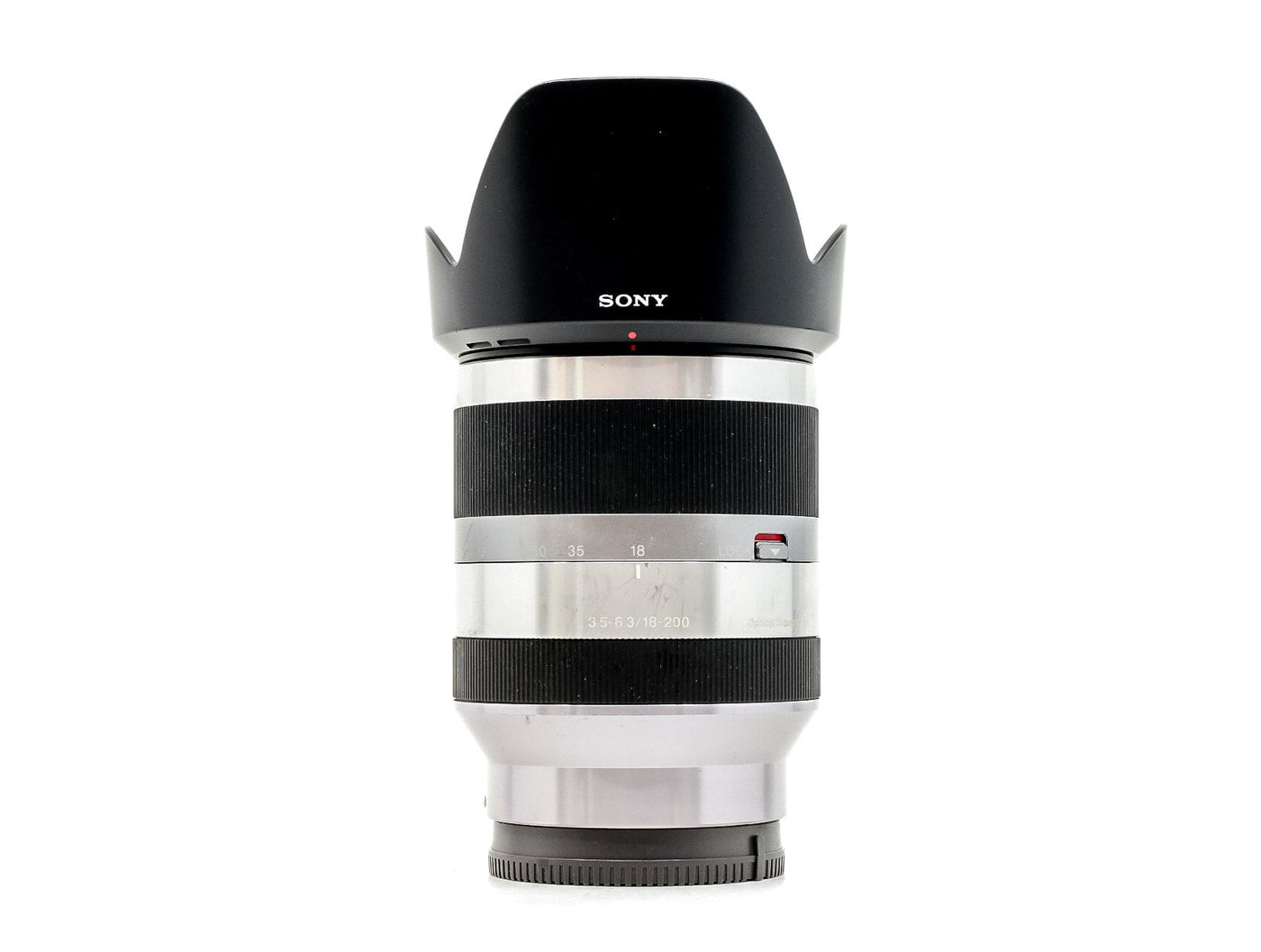 Sony E 18-200mm f/3.5-6.3 OSS · imagen principal