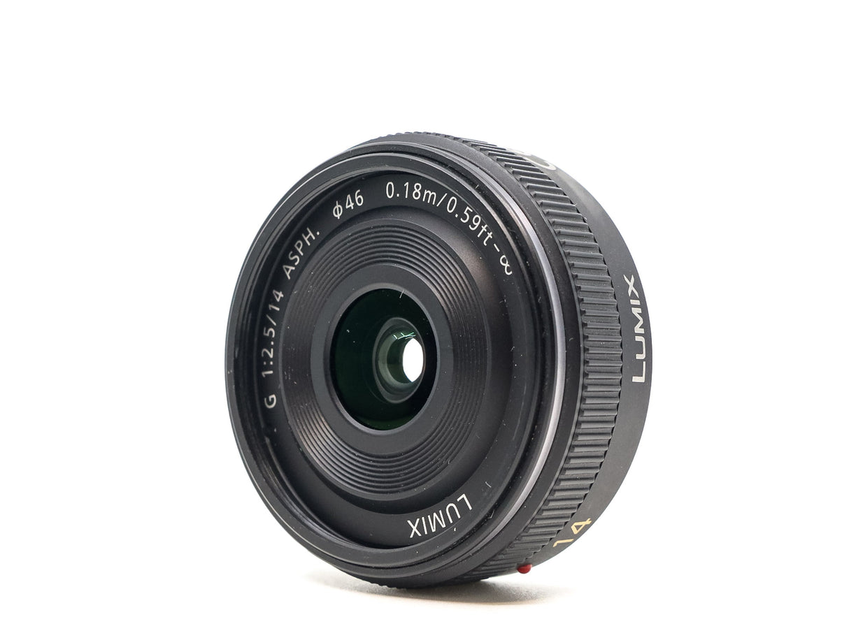 Panasonic Lumix G 14mm f/2.5 