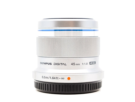 Olympus M.Zuiko Digital ED 45mm f/1.8 - segunda mano - excelente estado - foto principal - SKU 3790791 - Camera Market
