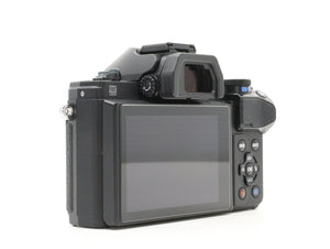 Olympus OM-D E-M10 Mark III 