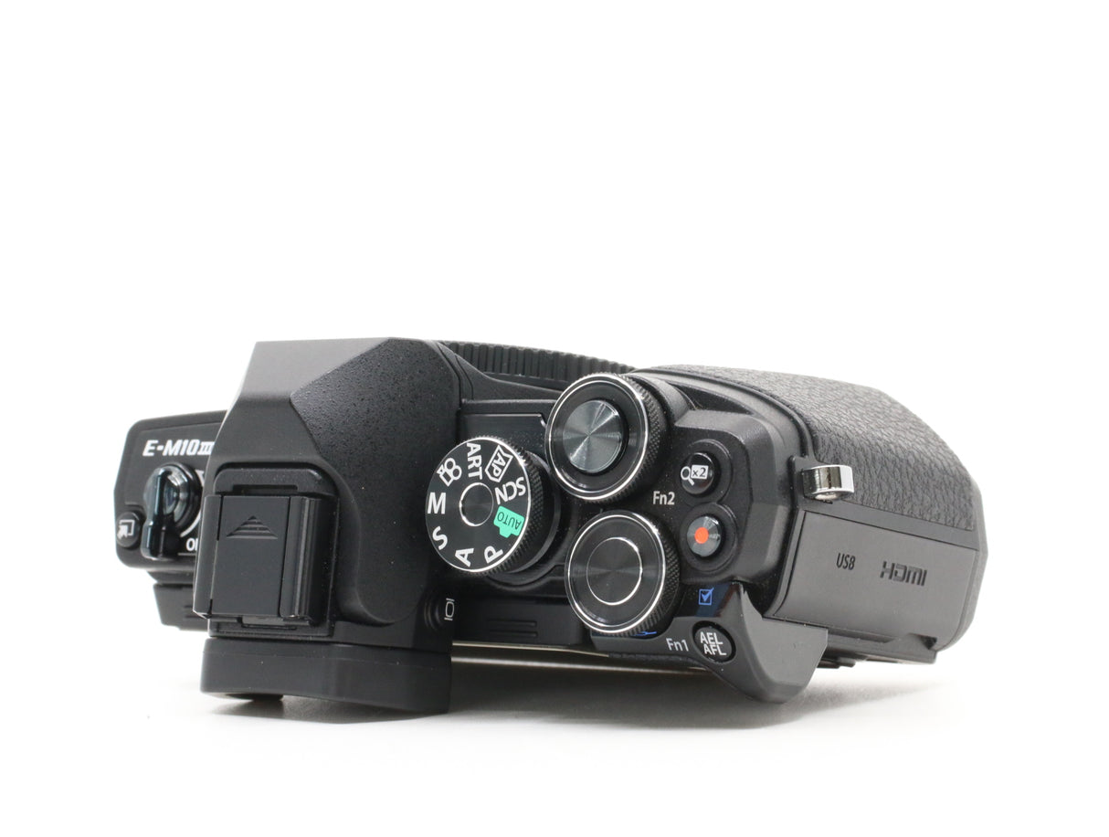 Olympus OM-D E-M10 Mark III 