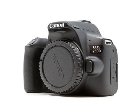 Canon EOS 250D - segunda mano - excelente estado - foto principal - SKU 3712434 - Camera Market