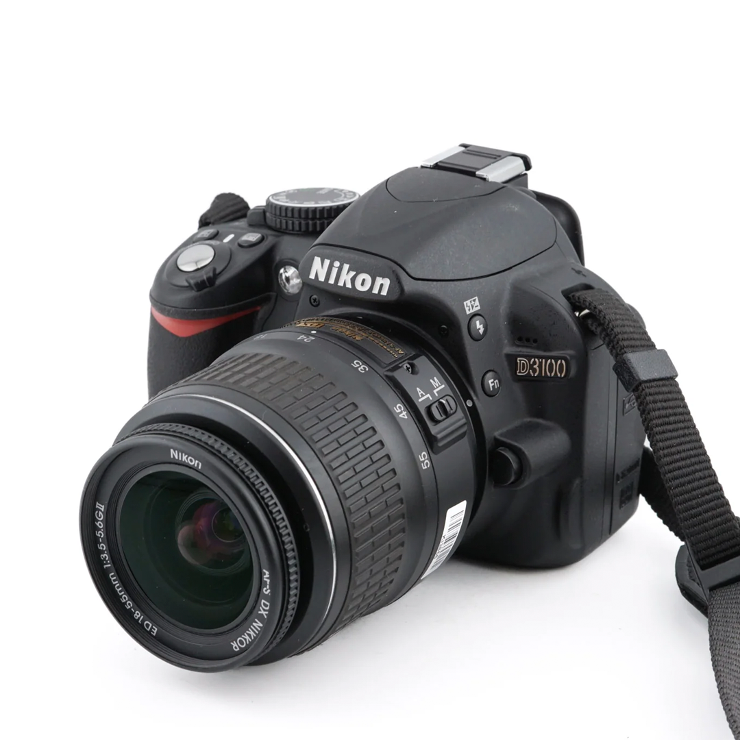 Nikon D3100 + 18-55mm f3.5-5.6 G ED II AF-S Nikkor  · main image