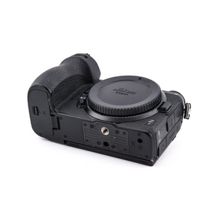 Nikon Z7 - Mirrorless Digital Camera