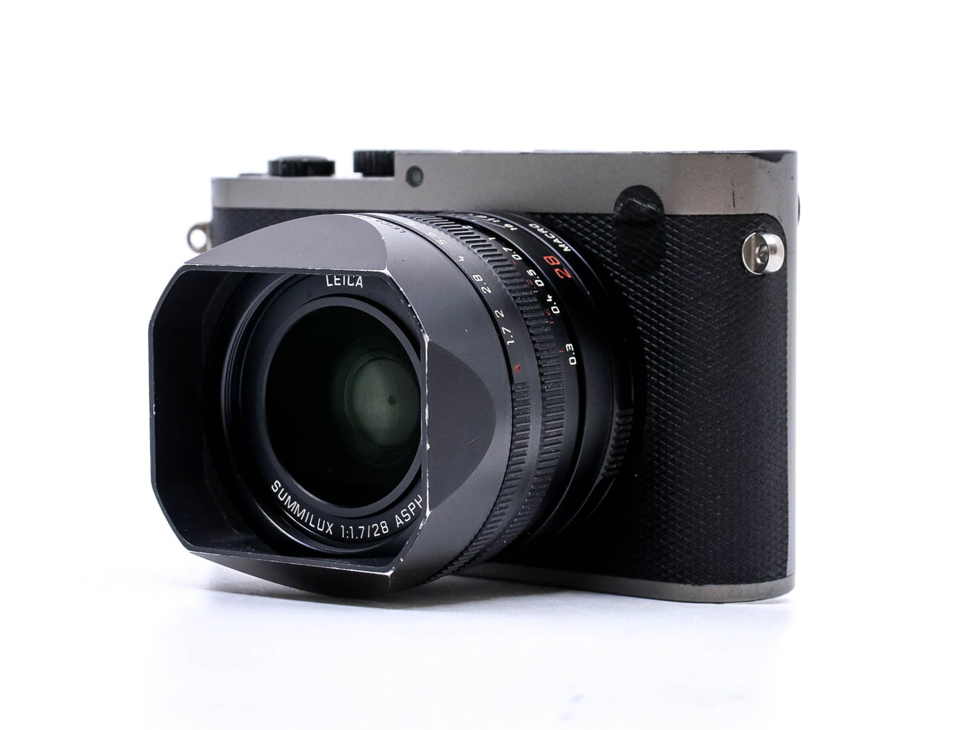 Leica Q (Typ 116) Titanium Grey Edition · imagen principal
