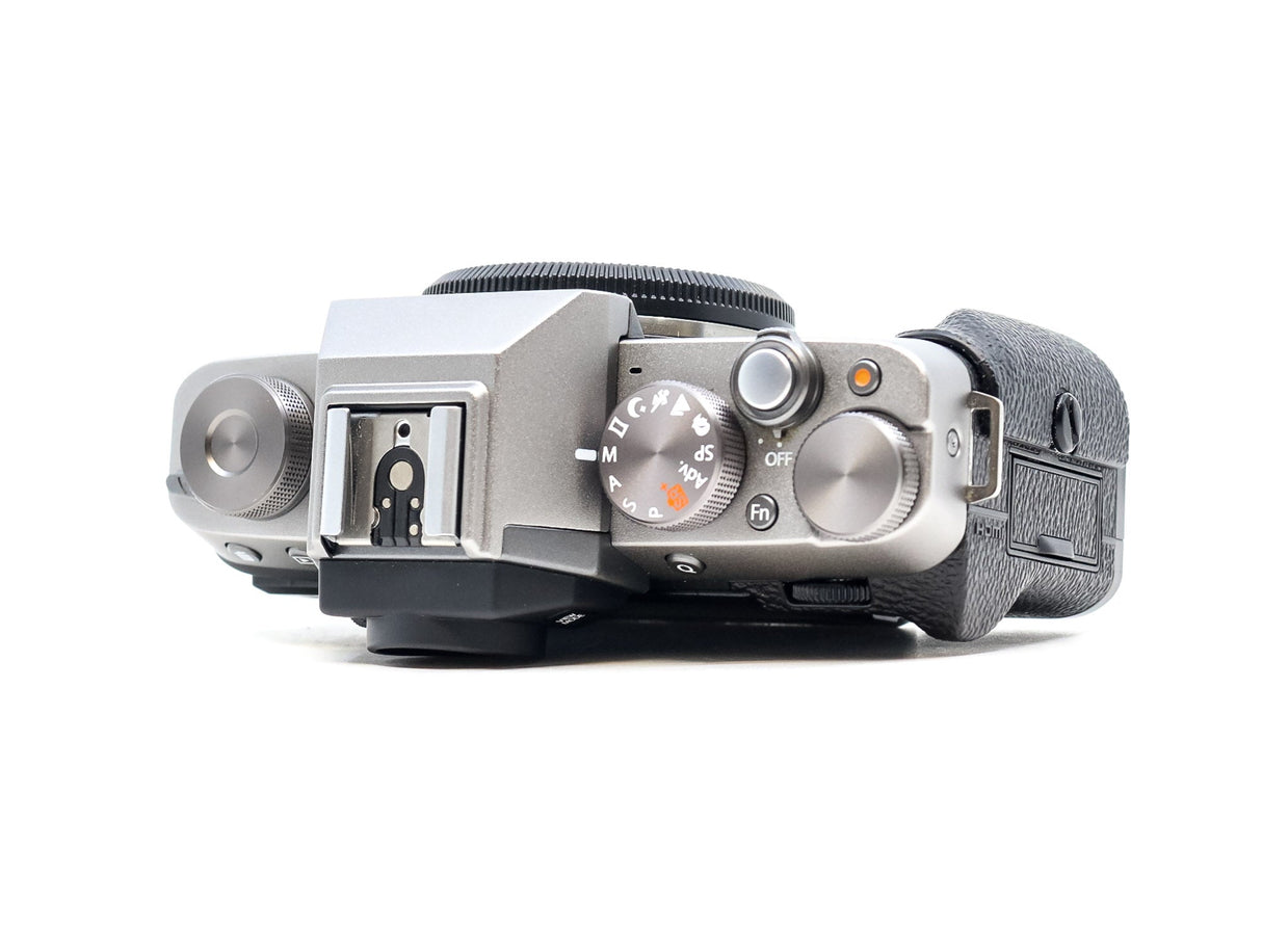 Fujifilm X-T100 - segunda mano - excelente estado - detalle 3 de 4 - SKU 3793584 - Camera Market