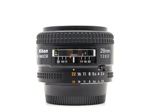 Nikon AF Nikkor 28mm f/2.8D 