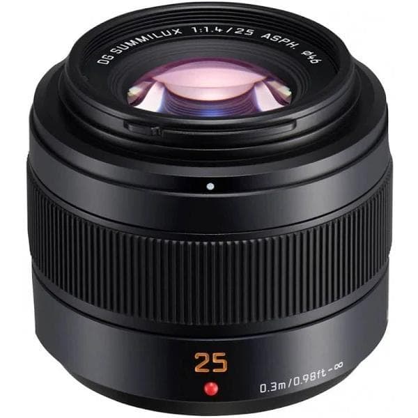 Panasonic G 25mm f/1.4 lenses  · main image