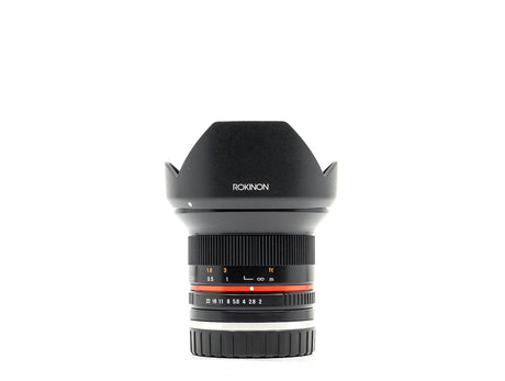 Rokinon 12mm f/2 NCS CS - Canon EF-M Fit - segunda mano - como nueva - detalle 2 de 4 - SKU 3718915 - Camera Market