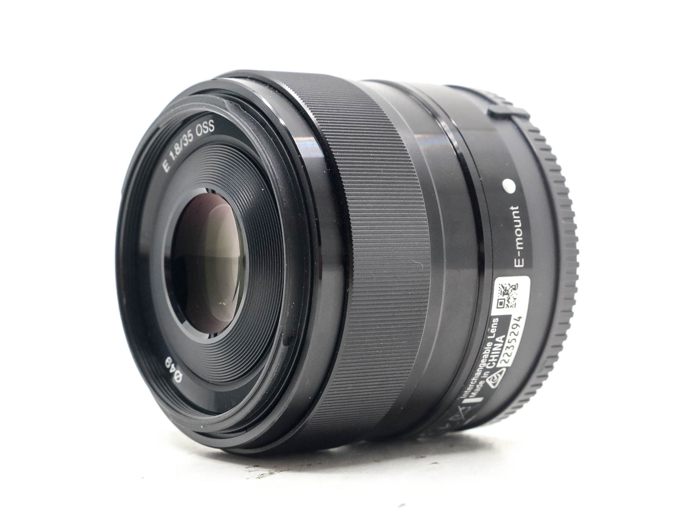 Sony E 35mm f/1.8 OSS · imagen principal