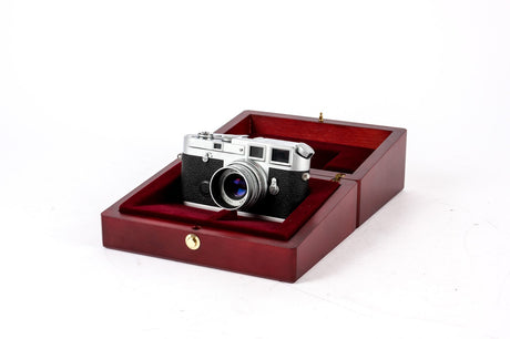 Leica M6J Limited Edition with 50mm f/2.8 [10440]