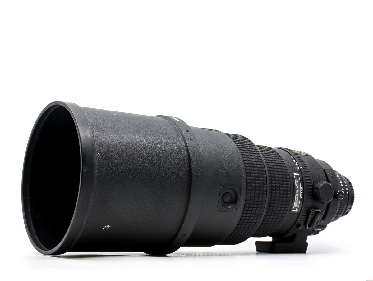 Nikon AF Nikkor 300mm f/2.8 IF ED · imagen principal