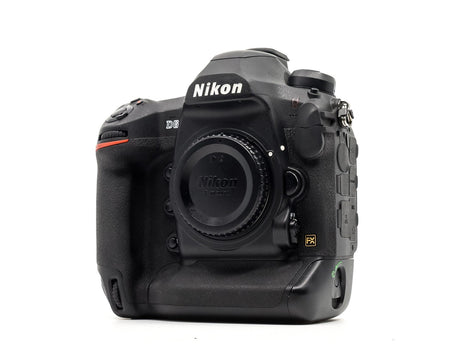 Nikon D6