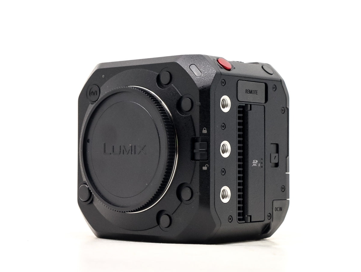 Panasonic Lumix DC-BS1H · imagen principal